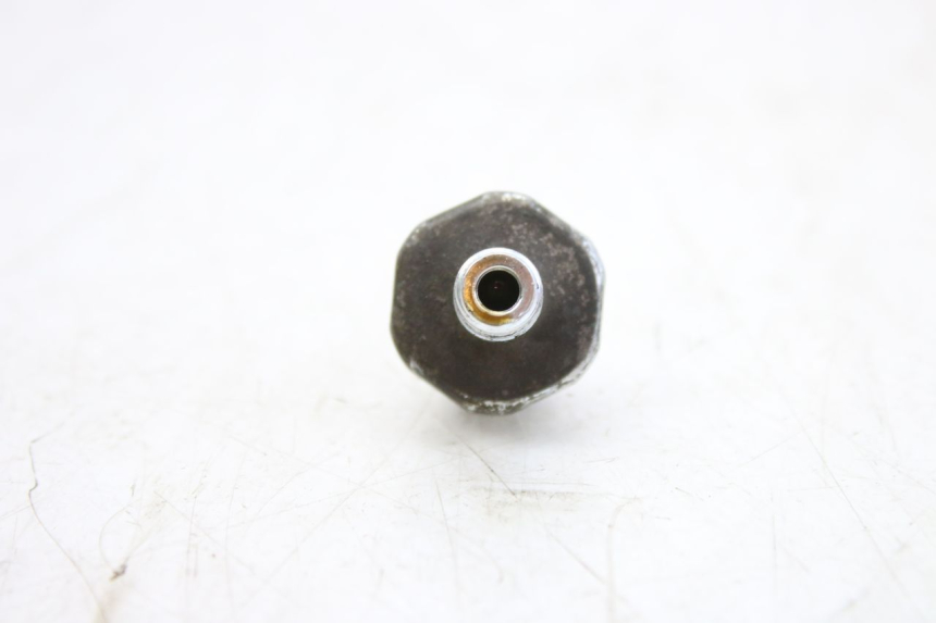 photo de SONDA PRESSIONE OLIO HONDA CBF 500 (2004 - 2007) - Altra angolazione