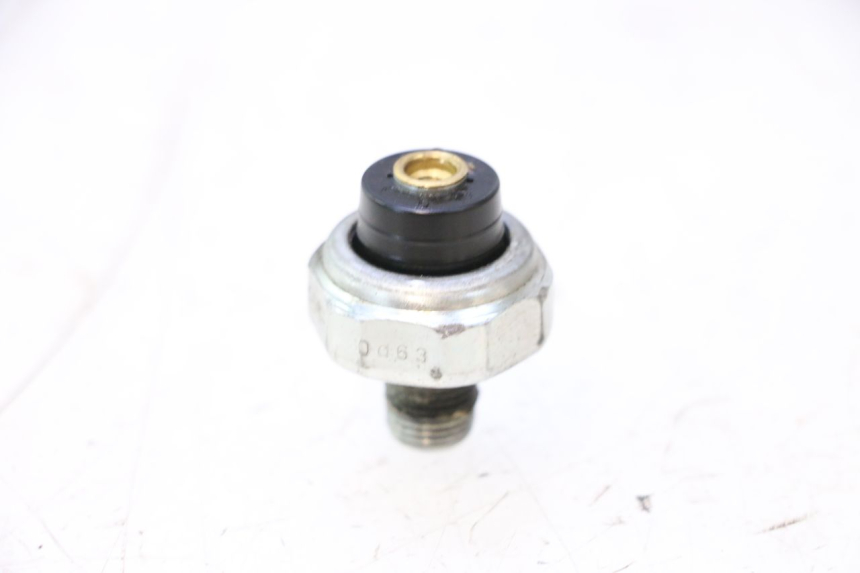 photo de OLIO SENSORE PRESSIONE KAWASAKI ER-6 ER6 N 650 (2005 - 2009) - Vista principale