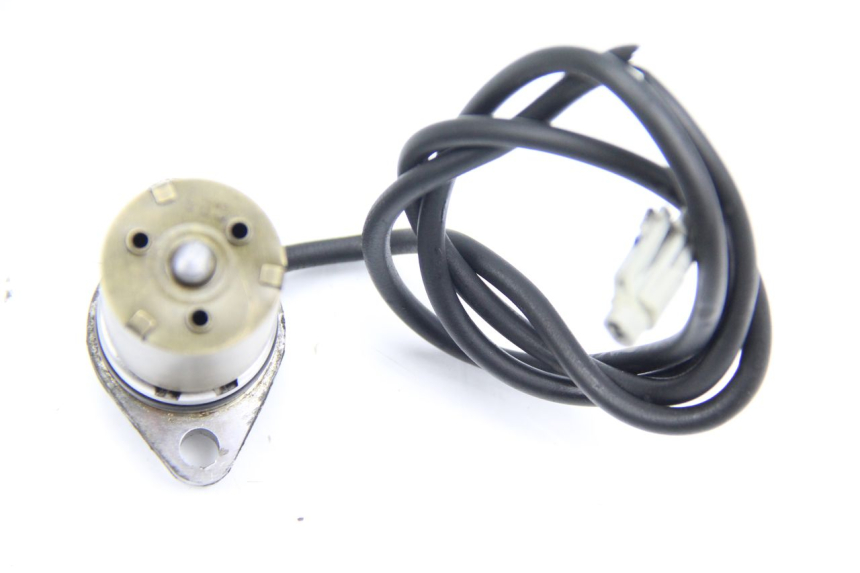 photo de SONDA PRESSIONE OLIO YAMAHA FJR ABS 1300 (2006 - 2012) - Dettaglio del componente