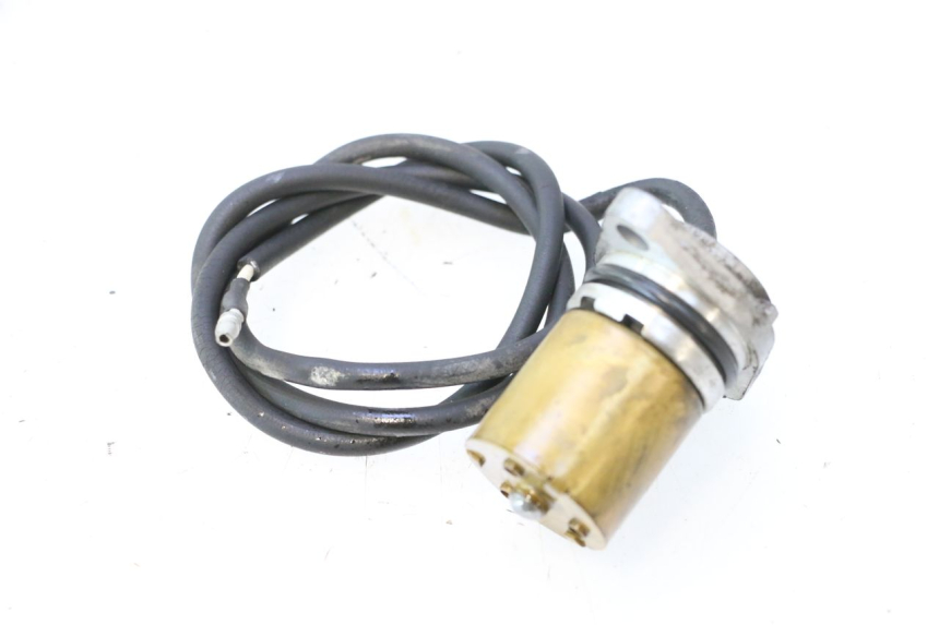 photo de OLIO SENSORE PRESSIONE YAMAHA FJR 1300 (2001 - 2005) - Altra angolazione