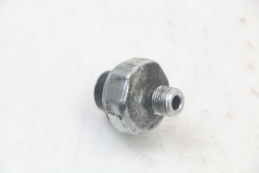 photo de FRENO OLIO SENSORE PRESSIONE HONDA FJS SILVERWING SILVER WING 600 (2001 - 2010) - Altra angolazione