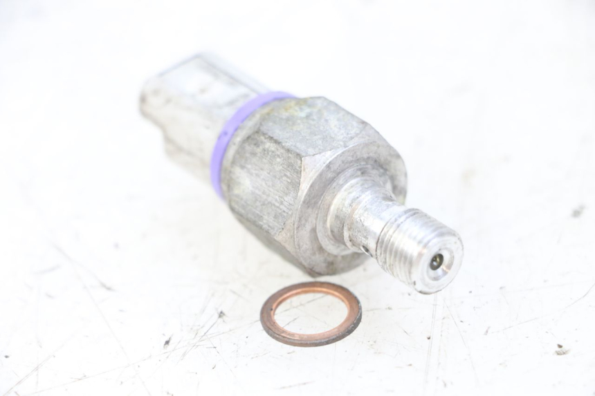 photo de FRENO OLIO SENSORE PRESSIONE PIAGGIO MP3 LT 300 (2010 - 2016) - Dettaglio del componente