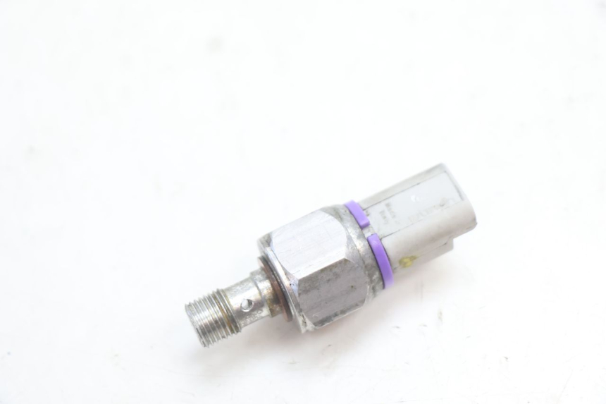 photo de FRENO OLIO SENSORE PRESSIONE PIAGGIO MP3 LT 300 (2010 - 2016) - Dettaglio del componente