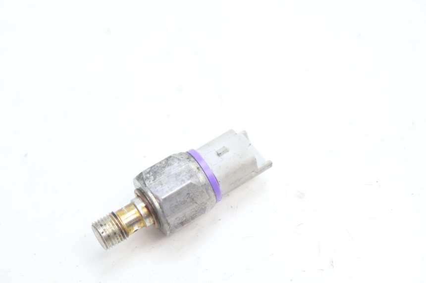 photo de SONDA PRESSIONE OLIO FRENO PIAGGIO MP3 LT 400 (2007 - 2012) - Vista principale