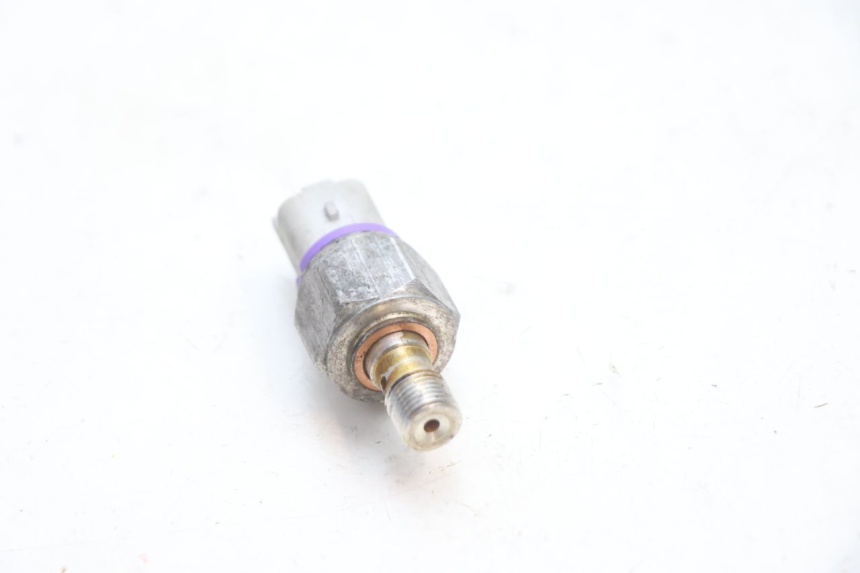 photo de SONDA PRESSIONE OLIO FRENO PIAGGIO MP3 LT 400 (2007 - 2012) - Zoom sullo stato d'uso