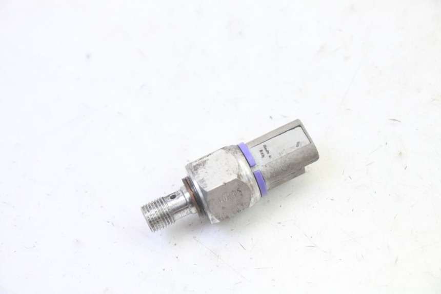 photo de SONDA PRESSIONE OLIO FRENO PIAGGIO MP3 125 (2006 - 2014) - Dettaglio del componente