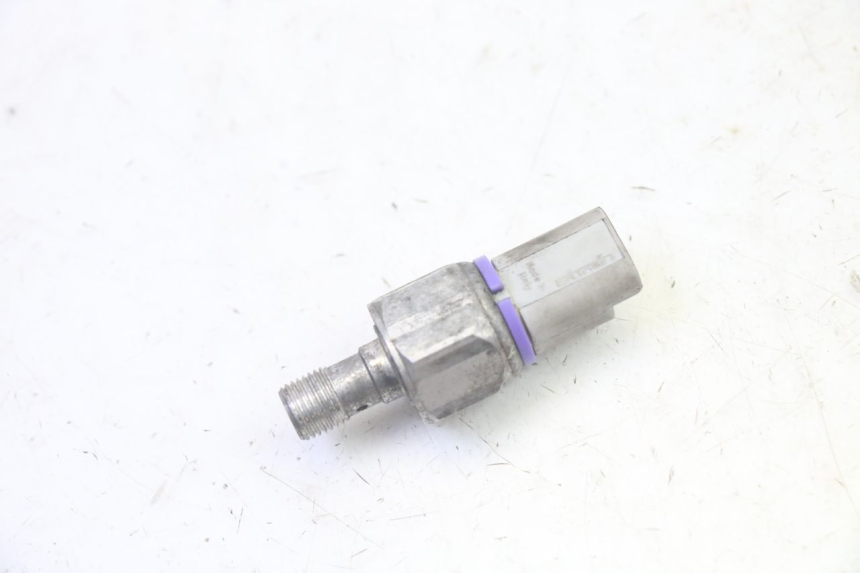 photo de SONDA PRESSIONE OLIO FRENO PIAGGIO MP3 125 (2006 - 2014) - Dettaglio del componente
