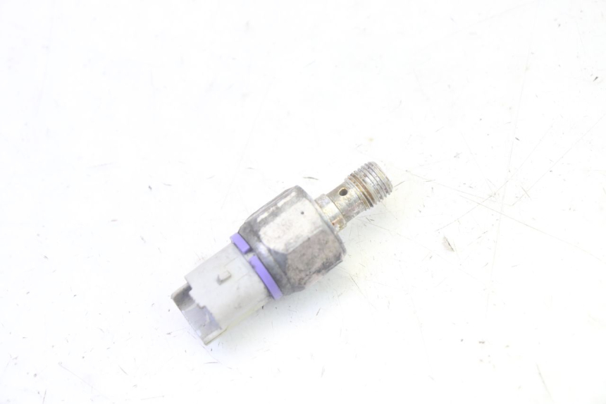 photo de SONDA PRESSIONE OLIO FRENO PIAGGIO MP3 RL 250 (2006 - 2010) - Dettaglio del componente