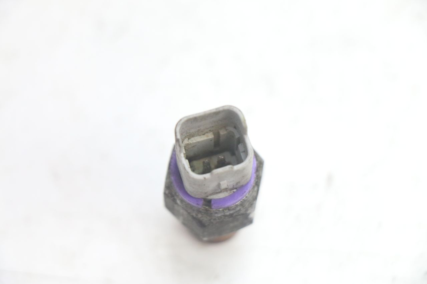 photo de SONDA PRESSIONE OLIO FRENO PIAGGIO MP3 125 (2006 - 2014) - Zoom sullo stato d'uso