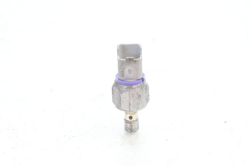 photo de FRENO OLIO SENSORE PRESSIONE PIAGGIO MP3 500 (2016 - 2018) - Zoom sullo stato d'uso