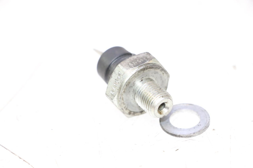 photo de Sensore di pressione dell'olio PIAGGIO MP3 LT 300 (2010 - 2016) - Dettaglio del componente