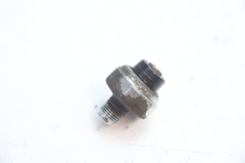 photo de SONDA PRESSIONE OLIO SUZUKI SV S 650 (1999 - 2002) - Zoom sullo stato d'uso