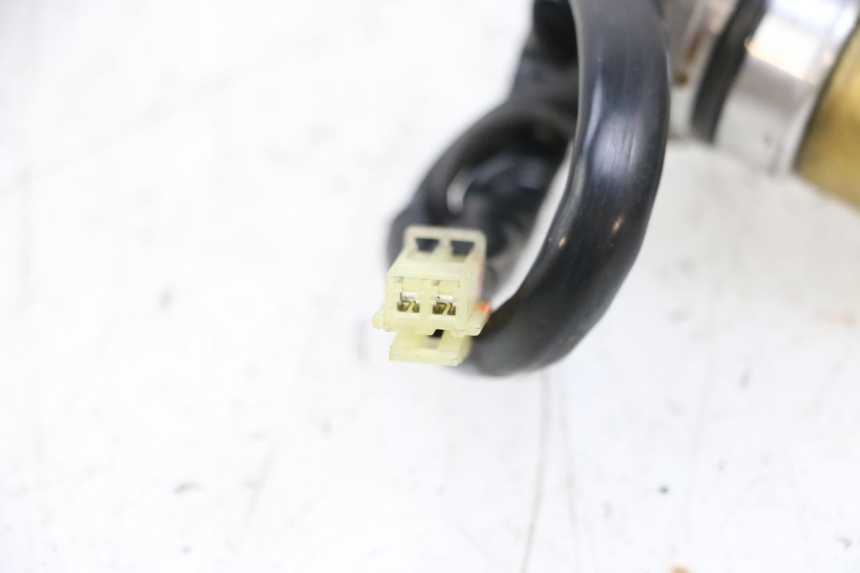 photo de OLIO SENSORE PRESSIONE YAMAHA TDM ABS 900 (2002 - 2014) - Zoom sullo stato d'uso