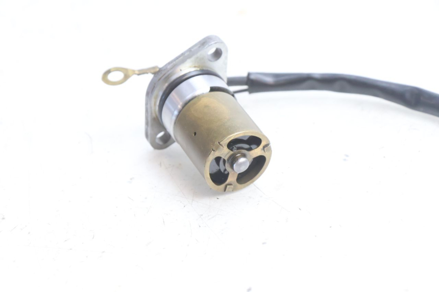 photo de OLIO SENSORE PRESSIONE YAMAHA TDM ABS 900 (2002 - 2014) - Altra angolazione