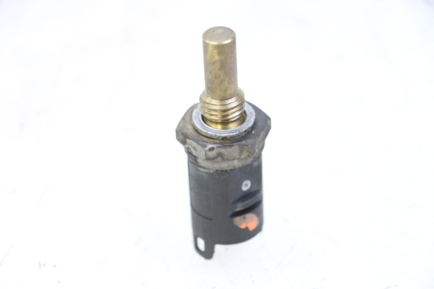 photo de SENSORE TEMPERATURA ACQUA BMW C1 125 (2000 - 2003) - Altra angolazione