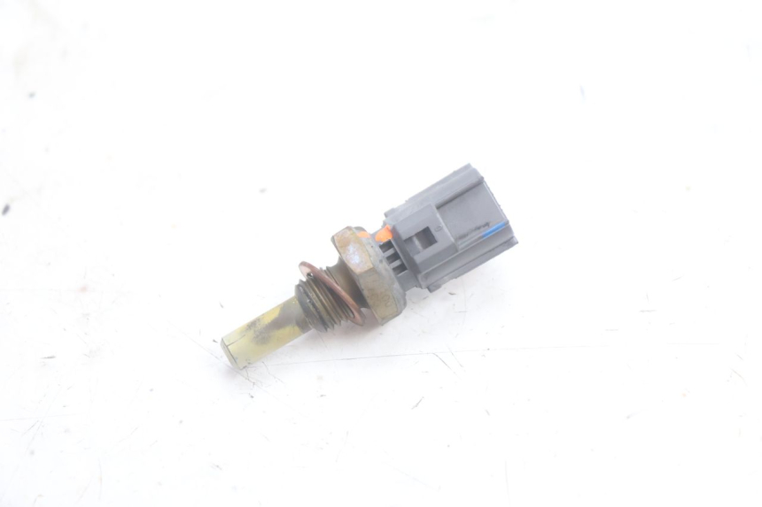 photo de SENSORE TEMPERATURA ACQUA SUZUKI BURGMAN EXECUTIVE ABS 650 (2006 - 2012) - Vista principale