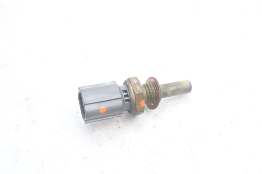 photo de SENSORE TEMPERATURA ACQUA SUZUKI BURGMAN EXECUTIVE ABS 650 (2006 - 2012) - Dettaglio del componente