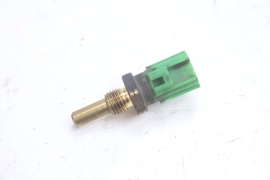 photo de SENSORE TEMPERATURA ACQUA SUZUKI BURGMAN EXECUTIVE ABS 650 (2006 - 2012) - Vista principale