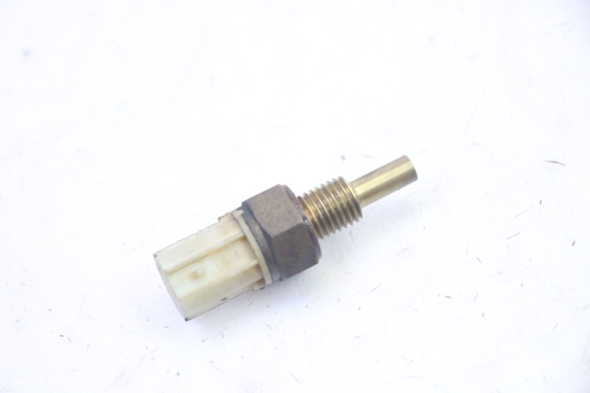 photo de SENSORE TEMPERATURA ACQUA HONDA CBF 125 (2009 - 2015) - Dettaglio del componente