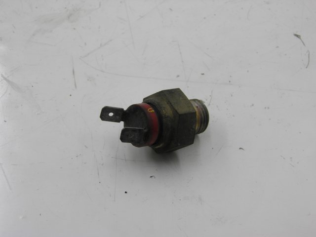 photo de SONDA TEMPERATURA D'ACQUA DERBI GP MAX 250 (2006 - 2008) - Vista principale