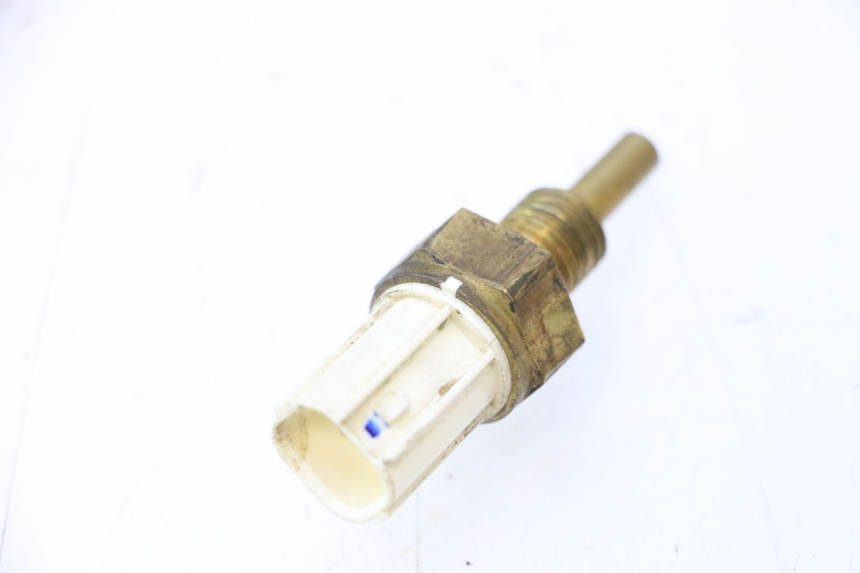 photo de SENSORE TEMPERATURA ACQUA KAWASAKI ER-6 ER6 N 650 (2005 - 2009) - Altra angolazione