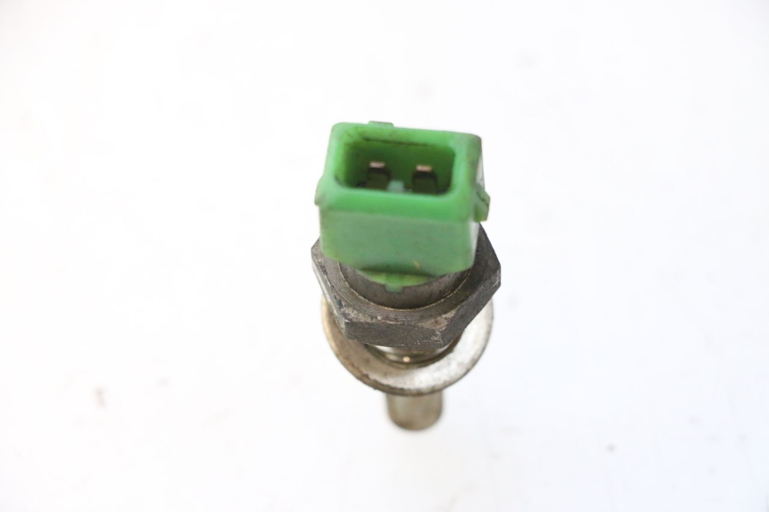 photo de SONDA TEMPERATURA D'ACQUA HONDA FES PANTHEON 2T 125 (1998 - 2002) - Dettaglio del componente