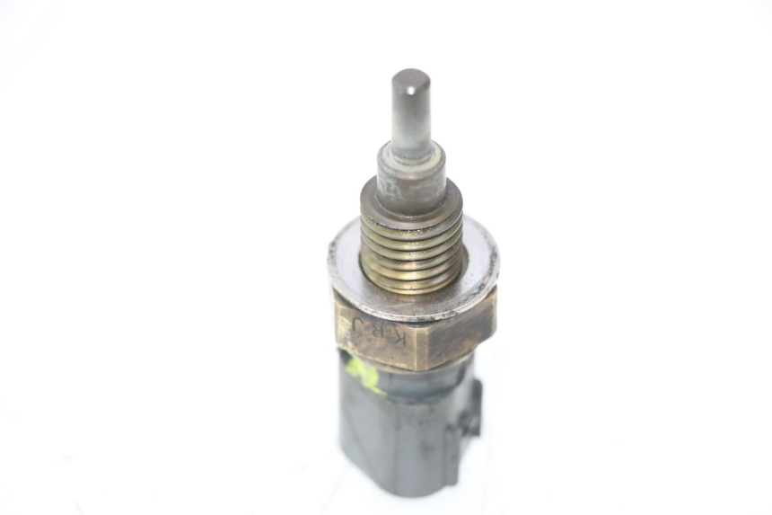 photo de SENSORE TEMPERATURA ACQUA HONDA FES PANTHEON 125 (2003 - 2007) - Dettaglio del componente