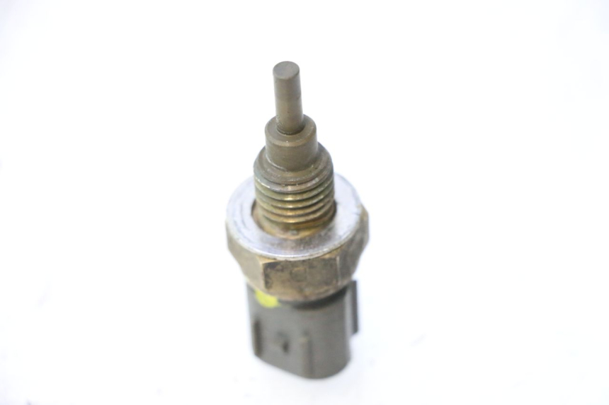 photo de SENSORE TEMPERATURA ACQUA HONDA FJS SILVER WING SILVERWING 400 (2005 - 2008) - Dettaglio del componente