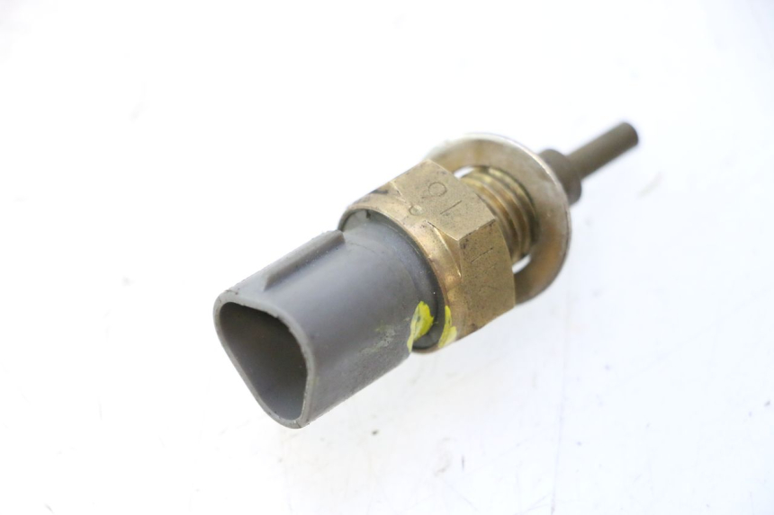 photo de SENSORE TEMPERATURA ACQUA HONDA FJS SILVER WING SILVERWING 400 (2005 - 2008) - Altra angolazione