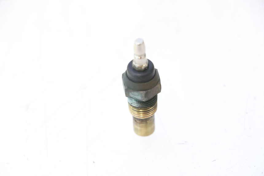 photo de SENSORE TEMPERATURA ACQUA KAWASAKI GPX F ZX750F 750 (1986 - 1990) - Dettaglio del componente