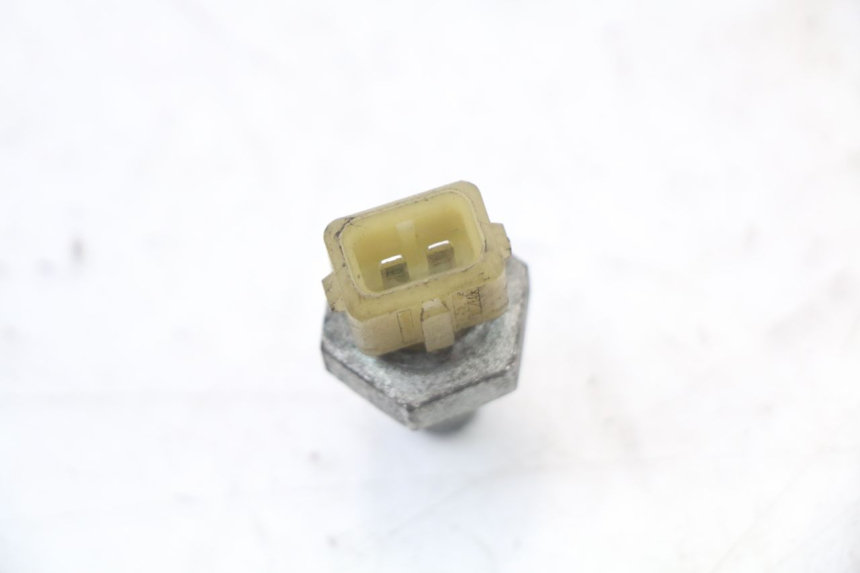 photo de SENSORE TEMPERATURA ACQUA PEUGEOT BELVILLE 125 (2017 - 2021) - Zoom sullo stato d'uso