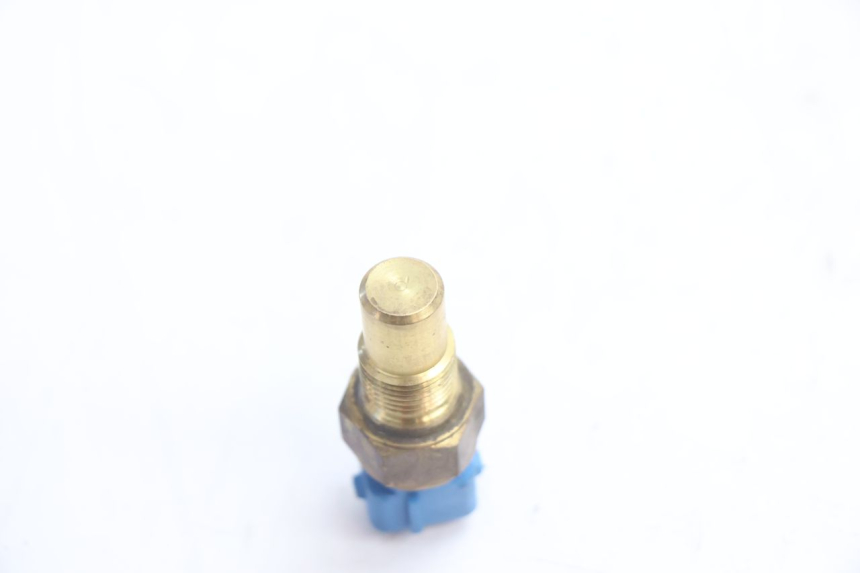 photo de SONDA TEMPERATURA D'ACQUA PEUGEOT SPEEDFIGHT LC 50 (1996 - 2002) - Altra angolazione