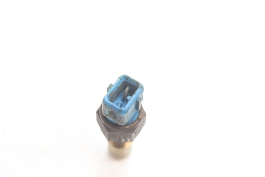 photo de SONDA TEMPERATURA D'ACQUA PEUGEOT SPEEDFIGHT LC 50 (1996 - 2002) - Zoom sullo stato d'uso