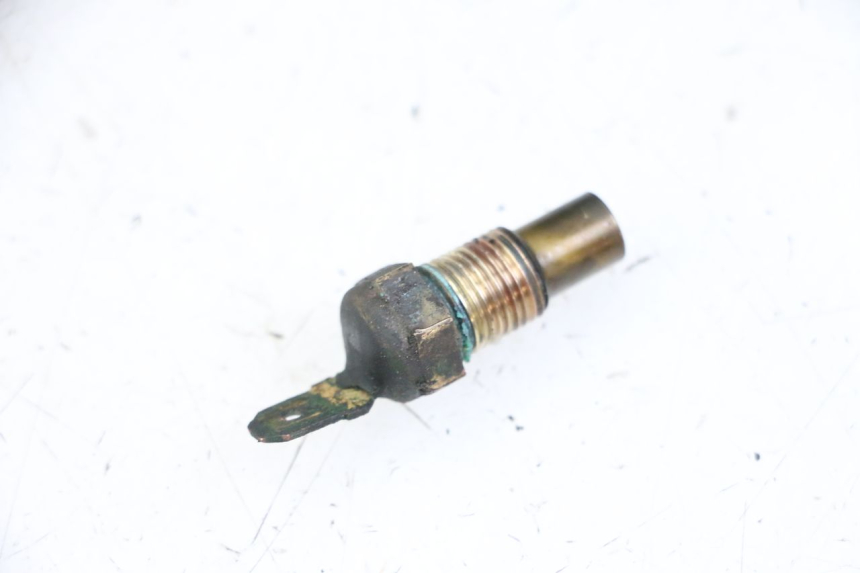 photo de SONDA TEMPERATURA D'ACQUA SUZUKI BURGMAN 125 (2007 - 2014) - Dettaglio del componente