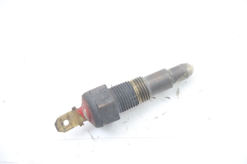 photo de SENSORE TEMPERATURA ACQUA HONDA VT C2 SHADOW 750 (1997 - 2001) - Dettaglio del componente