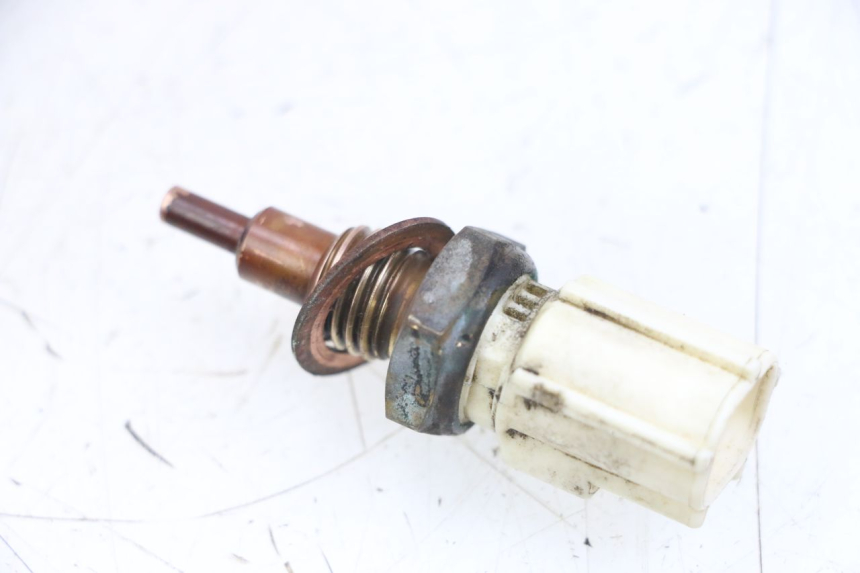 photo de SONDA TEMPERATURA D'ACQUA YAMAHA X-MAX XMAX 250 (2006 - 2009) - Zoom sullo stato d'uso