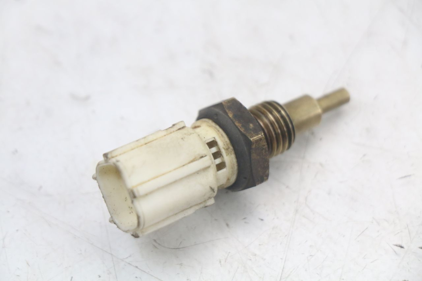 photo de SONDA TEMPERATURA D'ACQUA YAMAHA XMAX X-MAX 125 (2006 - 2009) - Dettaglio del componente