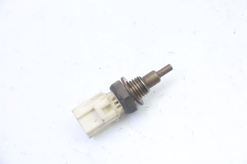 photo de SONDA TEMPERATURA D'ACQUA YAMAHA X-MAX XMAX 125 (2010 - 2013) - Dettaglio del componente