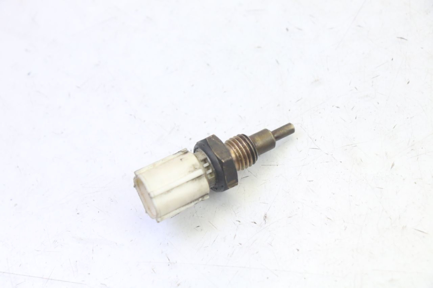 photo de SONDA TEMPERATURA D'ACQUA YAMAHA X-MAX XMAX 125 (2010 - 2013) - Dettaglio del componente