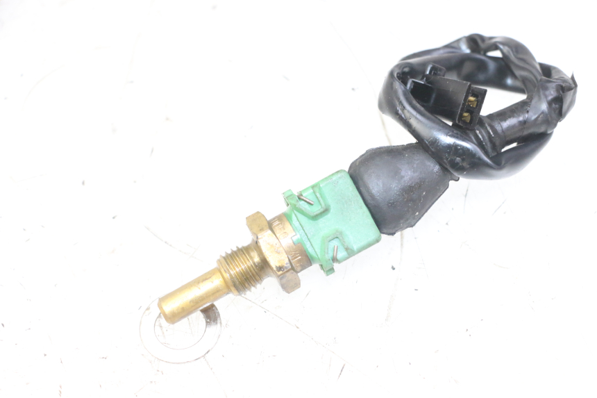 photo de SENSORE TEMPERATURA ACQUA HONDA XLV VARADERO 125 (2000 - 2006) - Zoom sullo stato d'uso