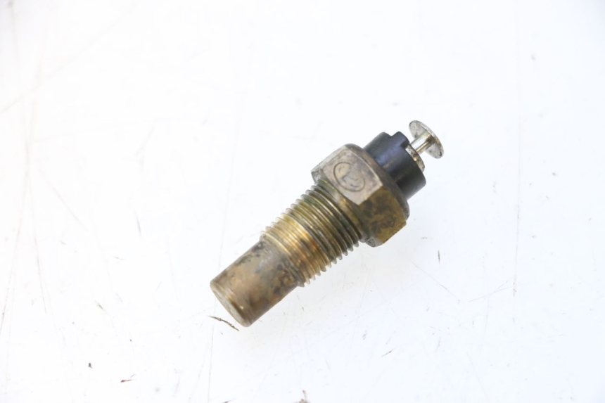 photo de SONDA TEMPERATURA D'ACQUA YAMAHA YP MAJESTY 125 (1998 - 2001) - Dettaglio del componente