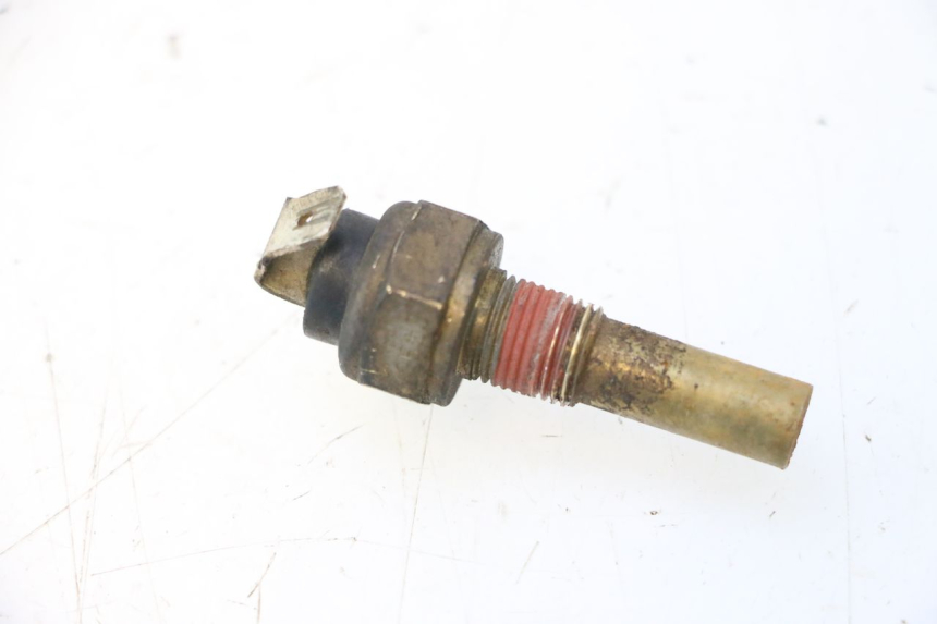 photo de SENSORE TEMPERATURA ACQUA YAMAHA YP MAJESTY 125 (2007 - 2010) - Dettaglio del componente