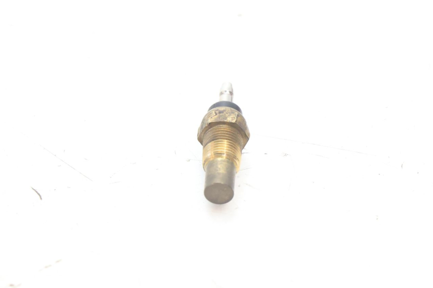 photo de SONDA TEMPERATURA D'ACQUA KAWASAKI ZZR 600 (1995 - 2004) - Altra angolazione