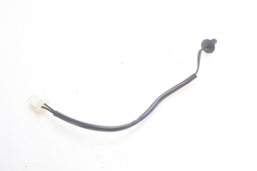 photo de SENSORE TEMPERATURA ESTERNA PIAGGIO MP3 HPE 530 (2022 - 2026) - Altra angolazione