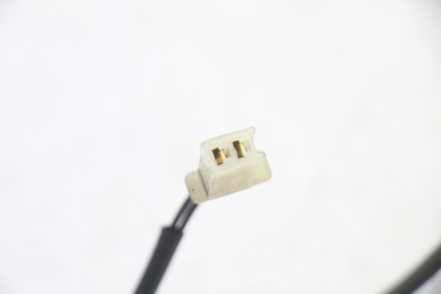 photo de SENSORE TEMPERATURA ESTERNA PIAGGIO MP3 125 (2006 - 2014) - Altra angolazione