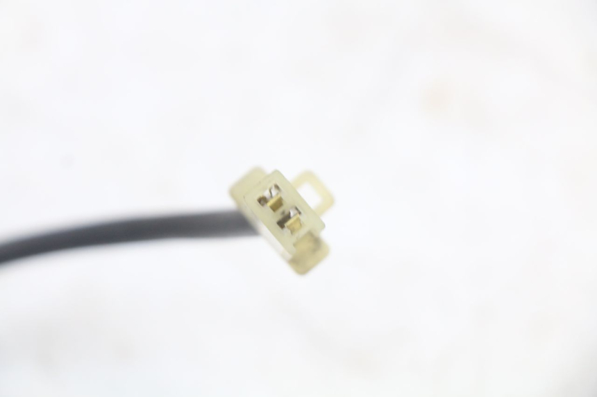 photo de Sonda temperatura esterna PIAGGIO BEVERLY 125 (1998 - 2005) - Primo piano tecnico