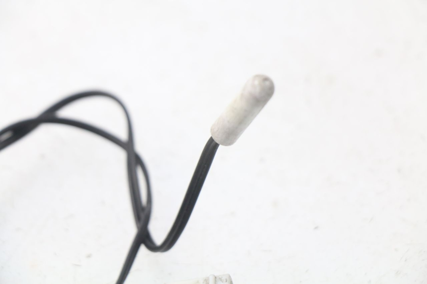 photo de Sonda temperatura esterna PEUGEOT SATELIS 300 (2012 - 2015) - Altra angolazione