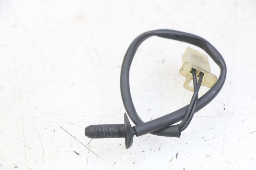 photo de SONDA TEMPERATURA ESTERNA PIAGGIO X9 125 (2000 - 2003) - Zoom sullo stato d'uso