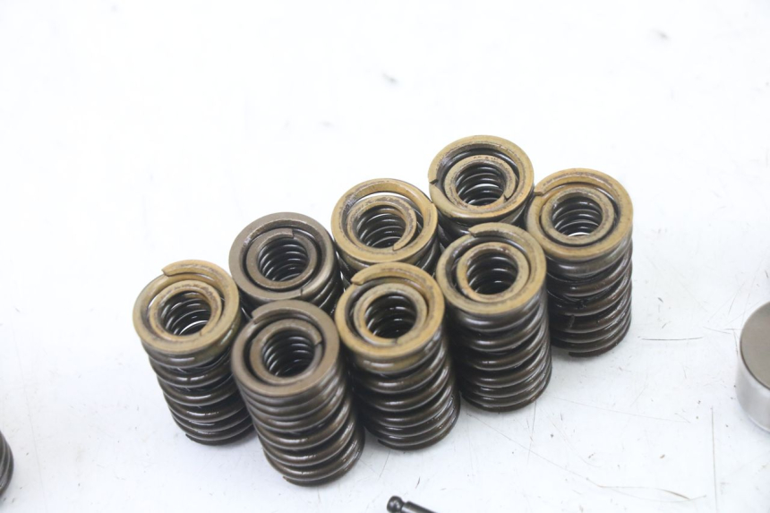 photo de VALVOLA ASPIRAZIONE YAMAHA FZ6 FAZER S2 600 (2007 - 2011) - Altra vista dell'articolo