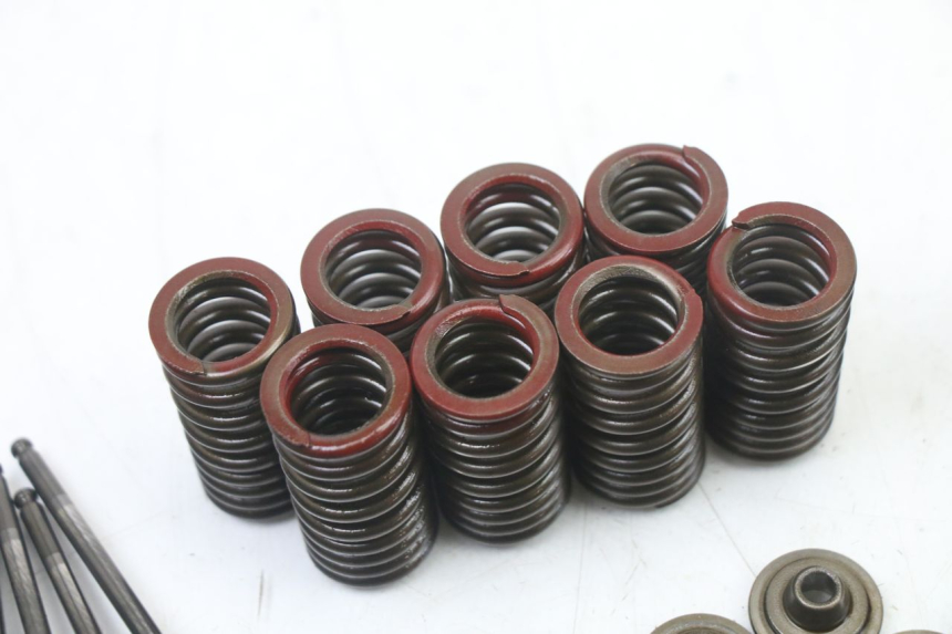 photo de VALVOLA ASPIRAZIONE YAMAHA FZ6 FAZER S2 600 (2007 - 2011) - Vista d'insieme del prodotto